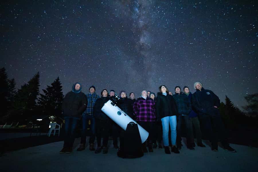 Twizel: Stargazing Tour with an Astronomer and Telescope - Warm clothing is not optional