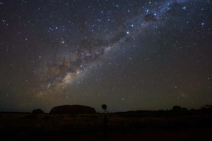 Uluru: National Park Astronomy Tour with Telescope and Photo - Settling into the outback night